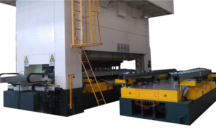 如何選購適合一臺適合自己生產情況的沖壓三次元機械手？