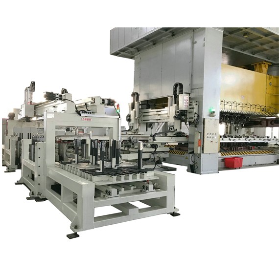 沖床三次元機(jī)械手在汽車零部件多工序沖壓中起到哪些作用？