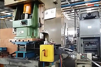 400厚板NC送料機，材料架，整平機